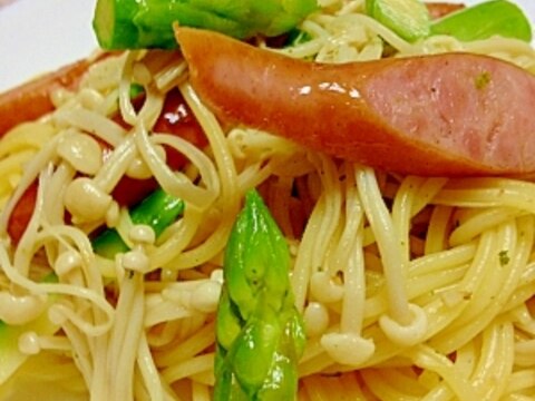 えのきでかさましアスパラとウインナースパゲティー